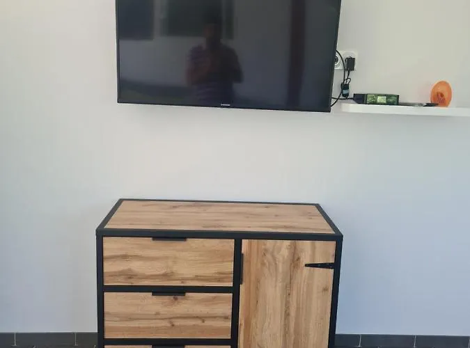 A La Campagne Sans Vis A Vis Boulin