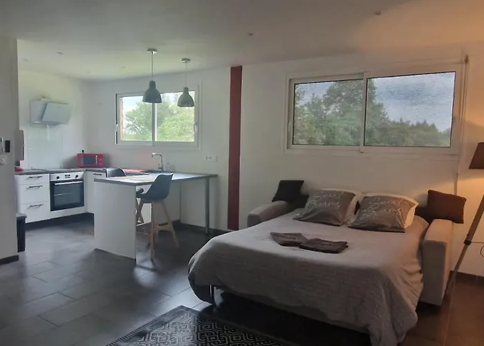 A La Campagne Sans Vis A Vis